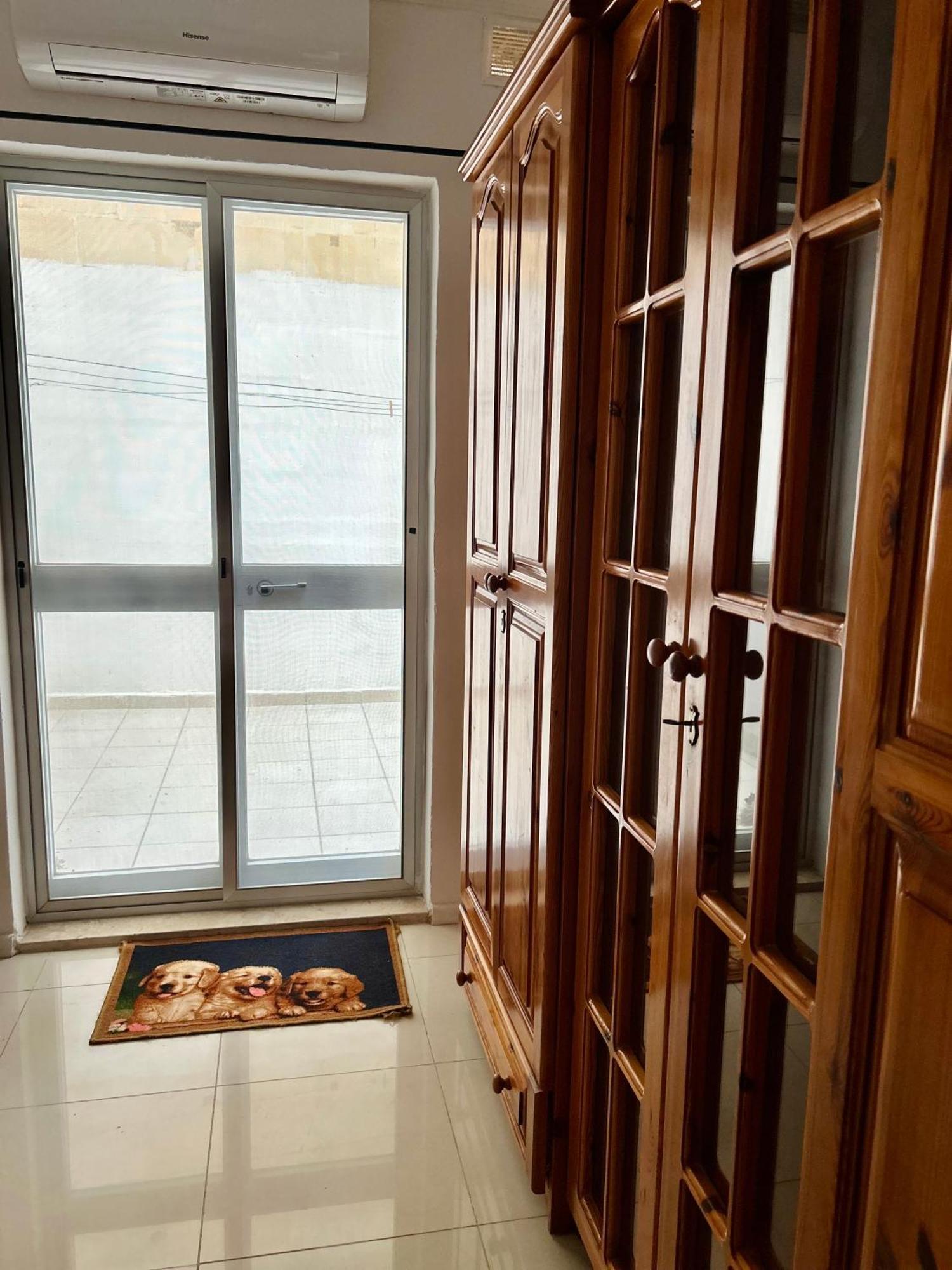Beach Front 3-Bedroom Holiday Home Mellieha Luaran gambar